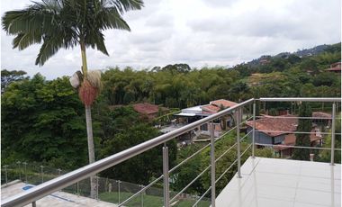 VENDO CASA  CAMPESTRE  CERCA A LA CIUDAD