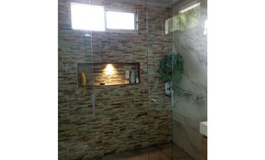 VENDO CASA  CAMPESTRE  CERCA A LA CIUDAD