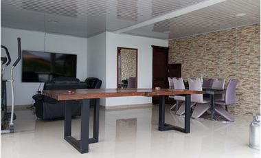 VENDO CASA  CAMPESTRE  CERCA A LA CIUDAD