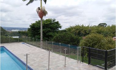 VENDO CASA  CAMPESTRE  CERCA A LA CIUDAD
