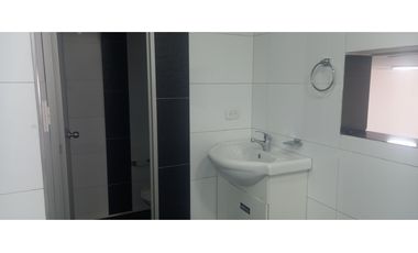 Arriendo  excelente  local exterior Malibu