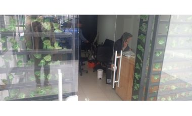 Arriendo  excelente  local exterior Malibu