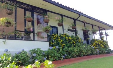 VENTA AMPLIA FINCA CON HERMOSA VISTA VIA ARMENIA PEREIRA