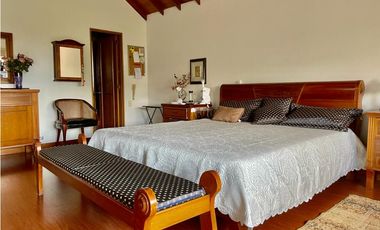 Casa en venta El Poblado - La Visitación