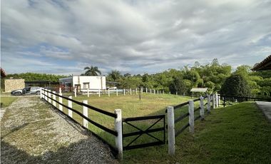 Se Vende Lote Campestre Con Pesebreras Via A Pueblo Tapao