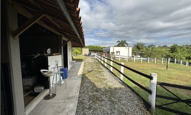 Se Vende Lote Campestre Con Pesebreras Via A Pueblo Tapao