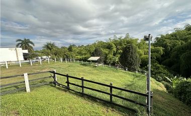 Se Vende Lote Campestre Con Pesebreras Via A Pueblo Tapao