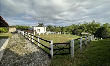 Se Vende Lote Campestre Con Pesebreras Via A Pueblo Tapao