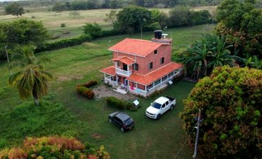 Hermosa Cabaña campestre en San Bernardo del Viento Cordoba