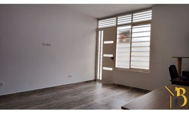 SE VENDE CASA EN BARRIO LOS HEROES YOPAL
