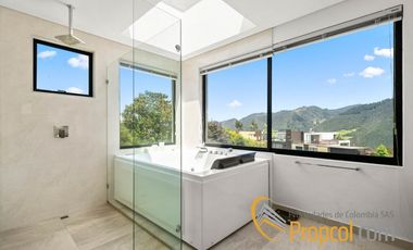 Se Vende Casa en Conjunto Casa de Campo, La Calera