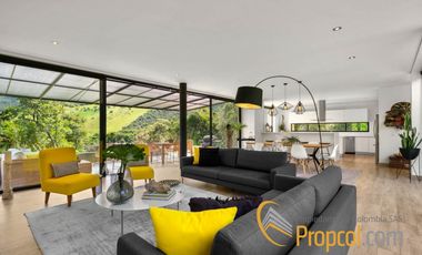 Se Vende Casa en Conjunto Macadamia del Rio, La Calera
