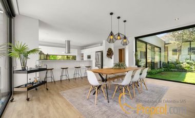 Se Vende Casa en Conjunto Macadamia del Rio, La Calera