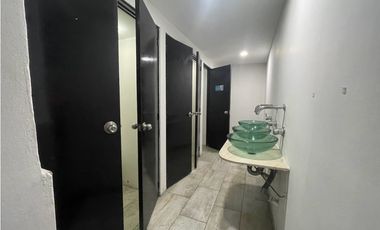 Bodega Industrial Sabaneta Ancon Sur. Para inversión está alquilada