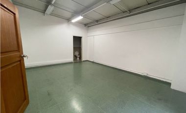 Bodega Industrial Sabaneta Ancon Sur. Para inversión está alquilada