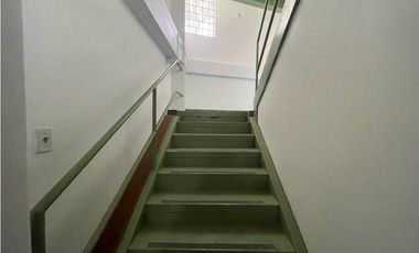 Bodega Industrial Sabaneta Ancon Sur. Para inversión está alquilada