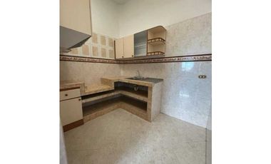 Casa Con 3 Apartamentos En Mesitas El Triunfo