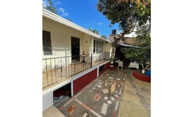 Casa Con 3 Apartamentos En Mesitas El Triunfo