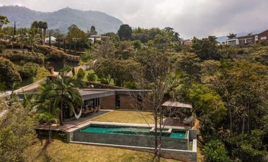 Vendo Casa Campestre en Envigado