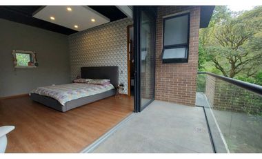 Vendo Casa Campestre en Envigado