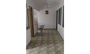 Casa Sobre La Vía Principal En La Mesa Cundi