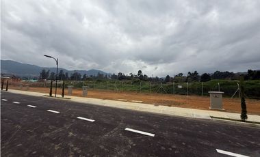 Lote para la venta en Urbanización cerrada