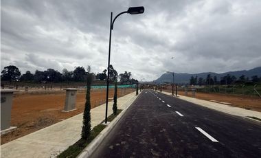 Lote para la venta en Urbanización cerrada
