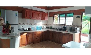 Pavas La Cumbre Valle Colombia - Hermosa finca con piscina en venta