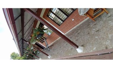 Pavas La Cumbre Valle Colombia - Hermosa finca con piscina en venta