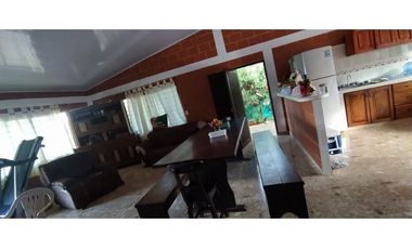 Pavas La Cumbre Valle Colombia - Hermosa finca con piscina en venta