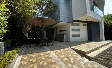 ESPECTACULAR CASA DE VERANO EN SAN JERÓNIMO