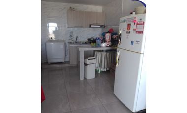 Se vende casa duplex barrio los almendros