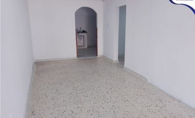 Se vende casa duplex barrio los almendros