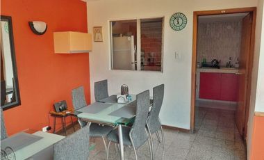 Maat vende Casa Murillo Toro-Villeta 600m2 $1.100Millones