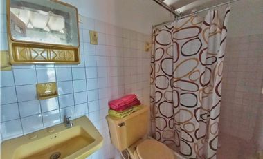 Maat vende Casa Murillo Toro-Villeta 600m2 $1.100Millones