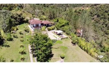 Venta de Finca en Guatapé / se alquila actualmente por AIRBNB