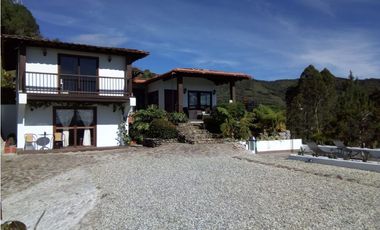 Venta de Finca en Guatapé / se alquila actualmente por AIRBNB