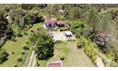 Venta de Finca en Guatapé / se alquila actualmente por AIRBNB