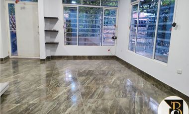 SE VENDE CASA EN EL BARRIO SAN JORGE CRA 6 CON 46B