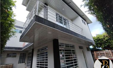 SE VENDE CASA EN EL BARRIO SAN JORGE CRA 6 CON 46B