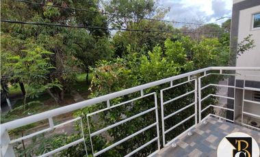 SE VENDE CASA EN EL BARRIO SAN JORGE CRA 6 CON 46B
