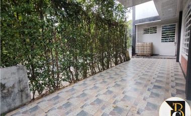 SE VENDE CASA EN EL BARRIO SAN JORGE CRA 6 CON 46B