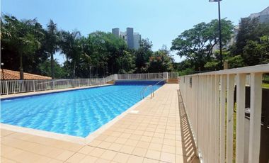 SE ALQUILA HERMOSO APARTAMENTO EN EL CR SAN MARINO