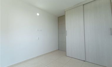 SE ALQUILA HERMOSO APARTAMENTO EN EL CR SAN MARINO