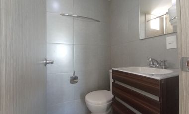 SE ALQUILA HERMOSO APARTAMENTO EN EL CR SAN MARINO