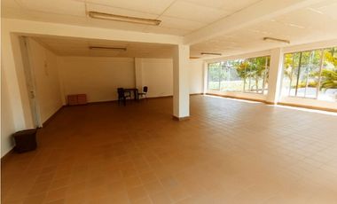 SE ALQUILA HERMOSO APARTAMENTO EN EL CR SAN MARINO