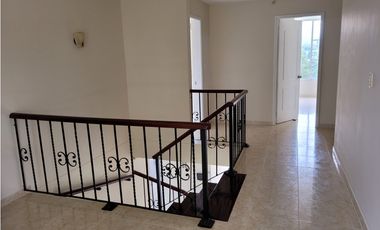 VENTA CASA CAMPESTRE IND IDEAL PARA HOTEL VIA ARMENIA,  PEREIRA