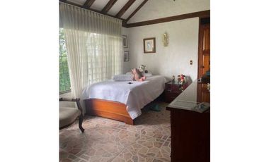 Se Vende CASA FINCA en Caldas cerca a Sabaneta jj