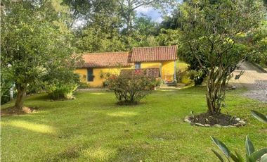 Se Vende CASA FINCA en Caldas cerca a Sabaneta jj