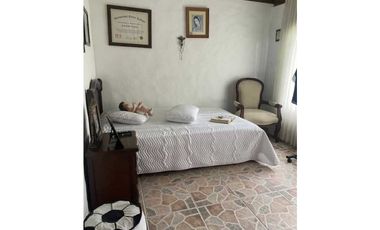 Se Vende CASA FINCA en Caldas cerca a Sabaneta jj